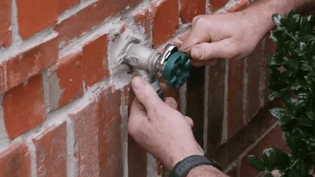 outdoor water faucet