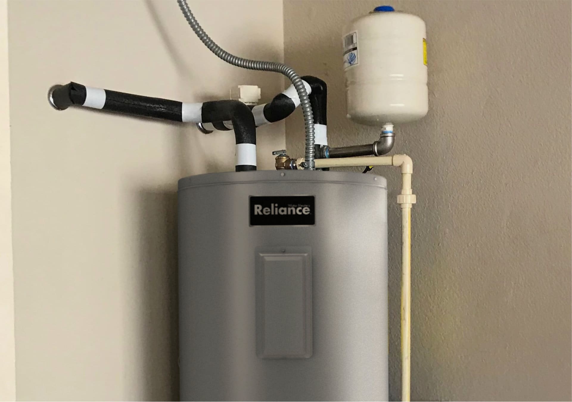 Electric tank water heater